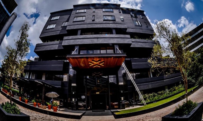 Sandown Hotel | Blackbrick Sandton One