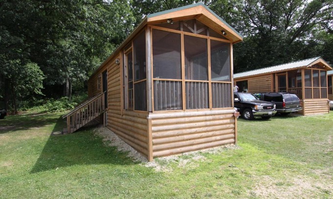 Milton Resort | Blackhawk RV Campground Cabin 3