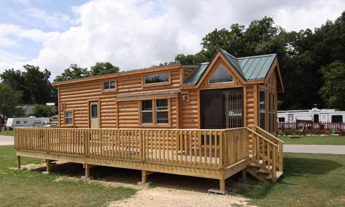 Milton Resort | Blackhawk RV Campground Loft Cabin 14