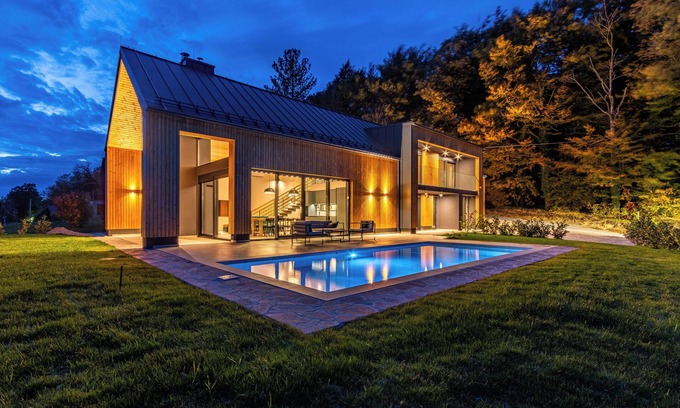 Varazdinske Toplice Villa | Blacksmith House - Stylish vacation home with spa & nature views