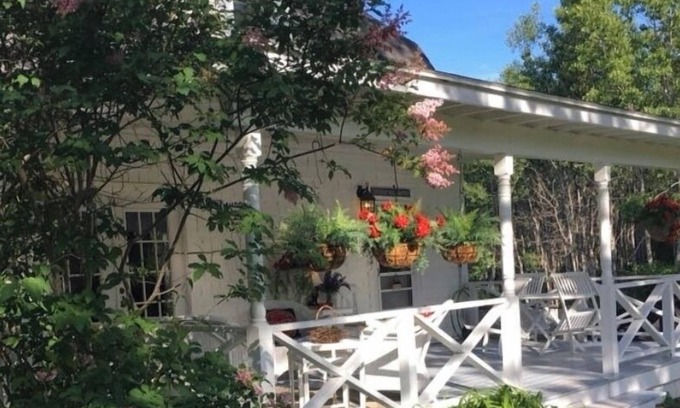 Otter Creek House | Blackwoods Cottage,Eclectic Maine Cottage