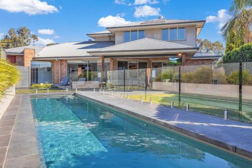 Moama House | Blair Street - Luxury Home with Pool and Theatre