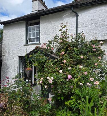 Ambleside House | Blea Tarn Farmhouse B&B