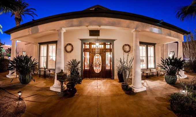 Downtown Tucson Hotel | Blenman House Inn