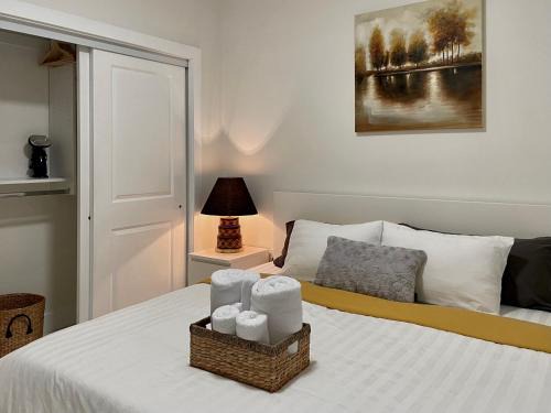 Fleetwood House | Blissful Stay in Surrey