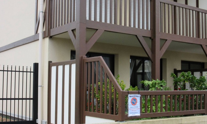 Blonville-sur-Mer Apartment | Blonville Center 3 room apartment and large terrace