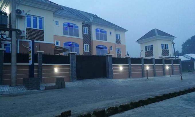 Port Harcourt Cabin | Blooms Spot Hotel - Self Service Apartment