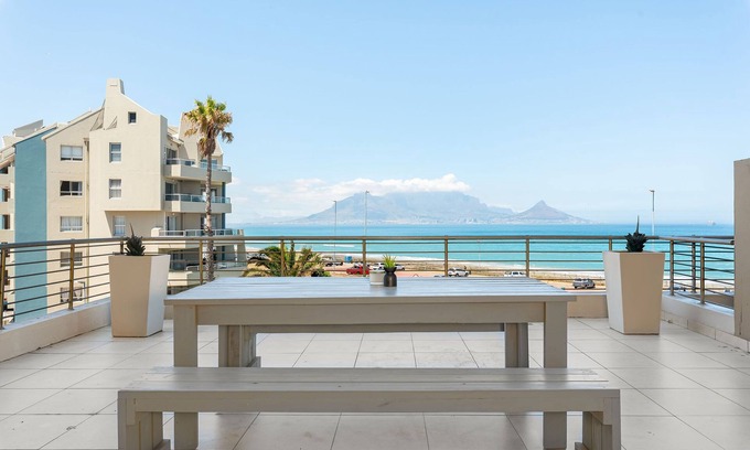 Bloubergstrand Apartment | Blouberg Beachfront 2 Bedroom 2 Bathroom Apartment With a Magnificent Views