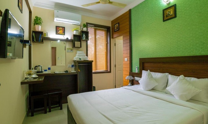 Alwaye Hotel | Blue Bell Cochin Airport Hotel
