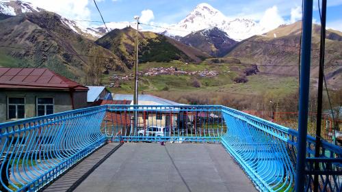 Stepantsminda House | Blue Guesthouse