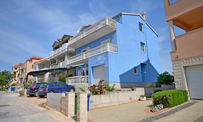 Sibenik Apartment | Blue House Apartment - for a colorful' holiday