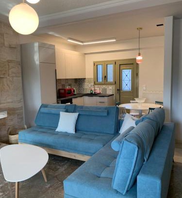 Spata-Artemida Apartment | Blue Olive House & Studio