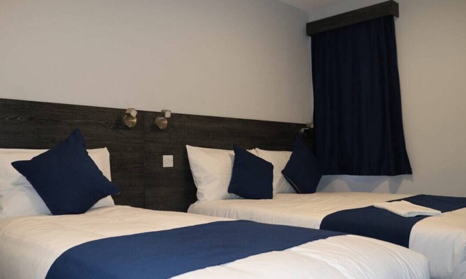 Seven Kings Hotel | Blue Sapphire Hotel