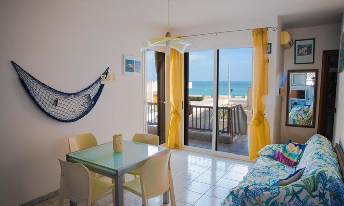 San Foca House | Blue View Apartment - San Foca