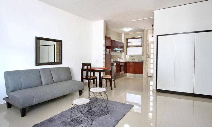 Sea Point Apartment | Blue Waters 4