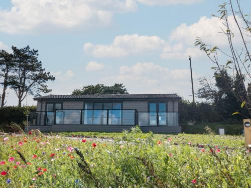 Dartmouth House | Bluebell Lodge