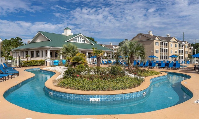 Myrtle Beach Hotel | Bluegreen Vacations Harbour Lights, an Ascend Collection Resort