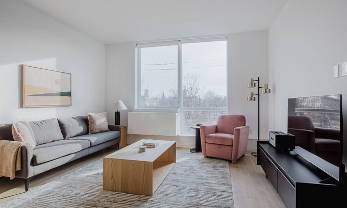 Historic Downtown Apartment | Blueground | Jersey City, EV charging, nr park