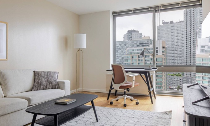 Hunters Point Apartment | Blueground | Long Island City, rooftop, nr Gantry Plaza