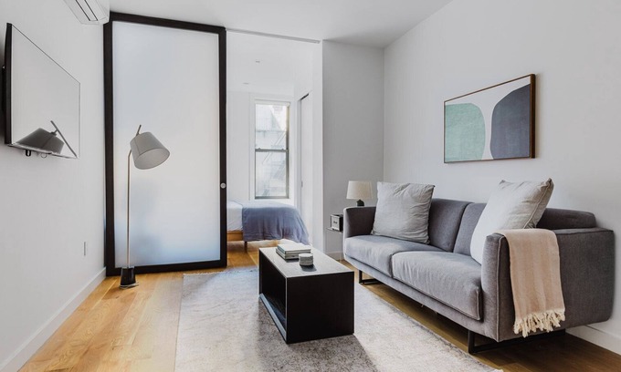 SoHo Apartment | Blueground | SoHo, washer, nr Washington Sq Park