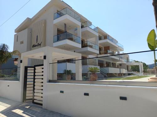 Stavros Hotel | Blueleaf