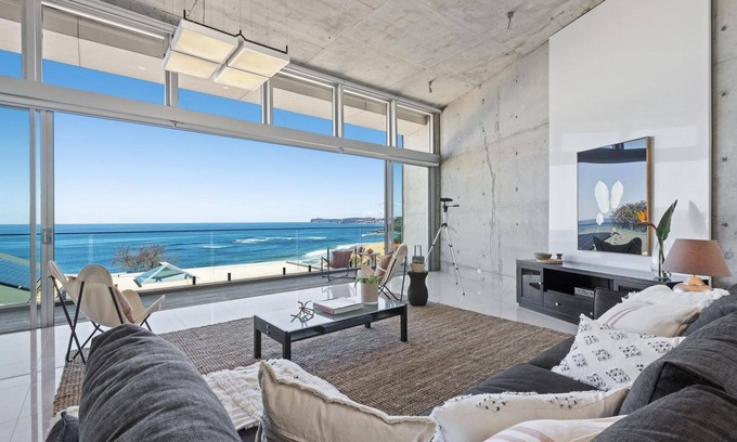 Forresters Beach House | Bluewater at Forresters