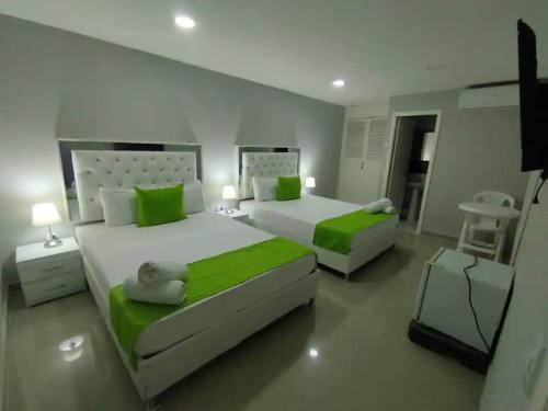 Marbella Cabin | Bm-16 room near the sea with air conditioning and WIFI
