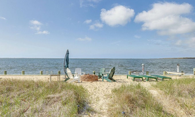 Center Moriches House | Boho Beach Hideaway w/Pool, Fire Pit & Grill!