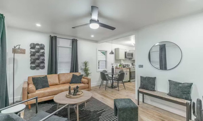 Central Oklahoma City House | BOHO HOME- 1 min from highway/State fair/downtown