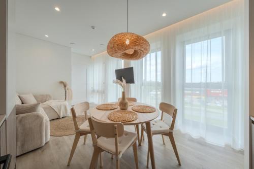 Kaunas Apartment | Boho Sunset by Botanical Park