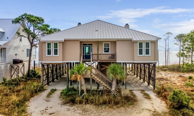 Audubon Place House | Bonnie Blue | Xmas, NYE nightly stays are now open