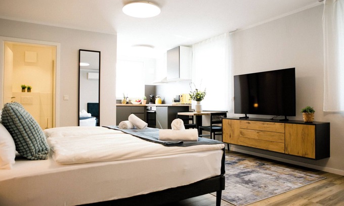 Sankt Augustin Apartment | bonquartier|LUXAPT#4-Selfcheckin/Kü/AC/Prkn/SBahn