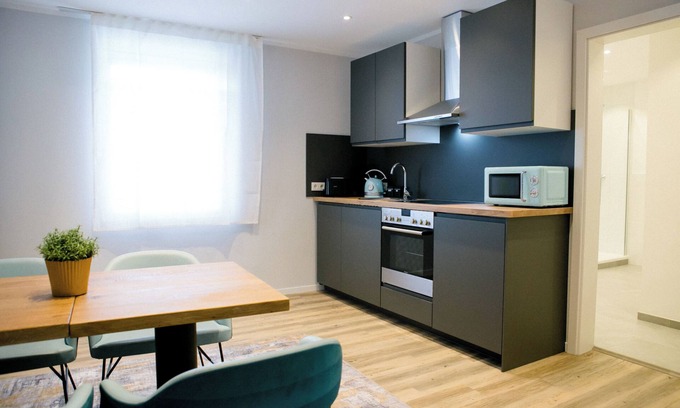 Sankt Augustin Apartment | bonquartier|LUXAPT#5-Selfcheckin/Kü/AC/Prkn/SBahn