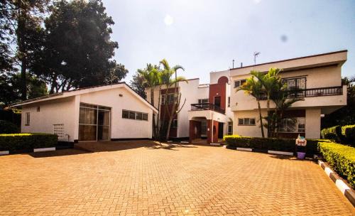 Gigiri Bed & Breakfast | Bonsai Village