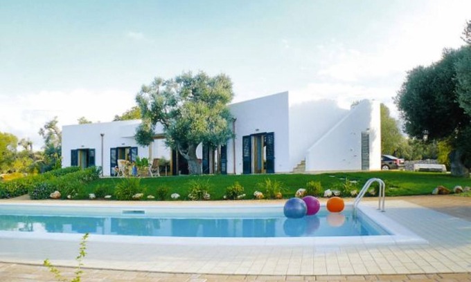 Carovigno Villa | BOOK 1 WEEK OR MORE AND GET A 20% DISCOUNT ON DAILY PRICES!