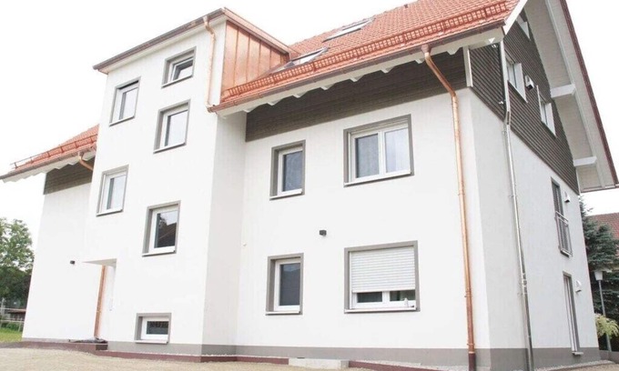 Wuchzenhofen House | Book Comfortable holiday residence