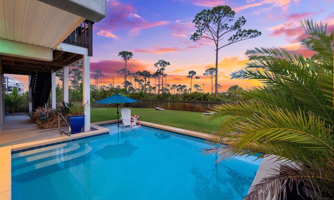 Port St. Joe House | Book for Fall! Bay Front! Private Pool! Minutes to the Beach! Ping-Pong!