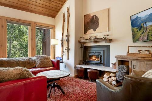 Coffeyville House | Booth Creek #C2