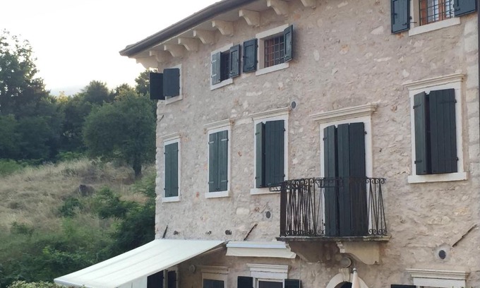 Caprino Veronese Apartment | Borgo Caiar