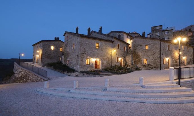 Castel del Giudice Hotel | Borgotufi Albergo Diffuso