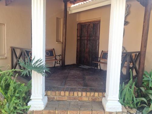 Bela-Bela House | Bosveld Kuier Hoofhuis