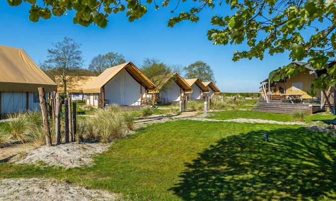 Biddinghuizen House | Bosvilla Sauna 8 by Interhome
