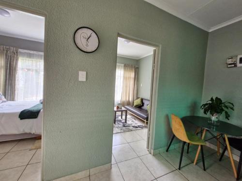 Kempton Park House | Botle Hive