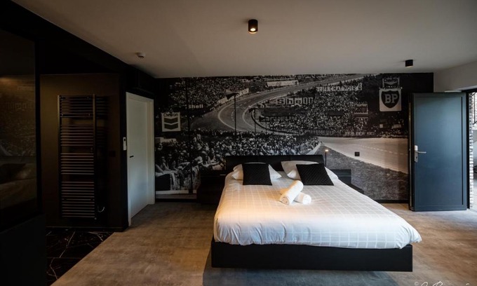 Spa Hotel | Boutique Hôtel, La Cour de la Reine, Rooftop & Bistronomique Restaurant