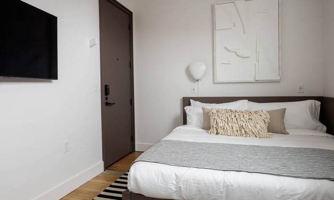 North Downtown Hotel | Boutique Hotel Suite above the Jefferson Theater on the Downtown Mall