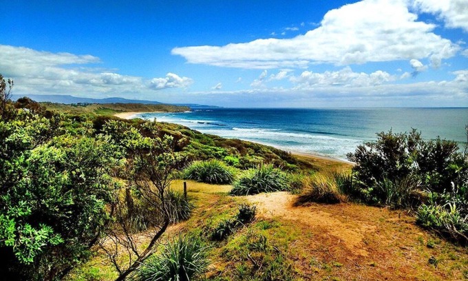 Culburra Beach House | Boyds Beach House - Beachfront, Dog Friendly, Fireplace, Free wifi