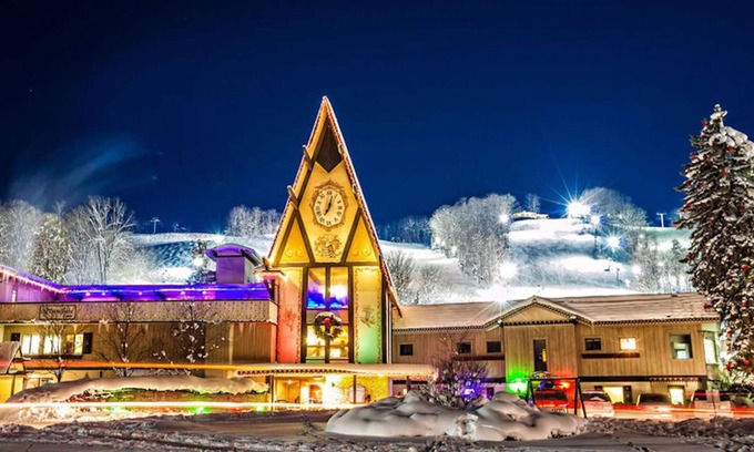 Boyne Falls Ski Chalet | Boyne Mountain Villa Ski In/Out in the heart of everything