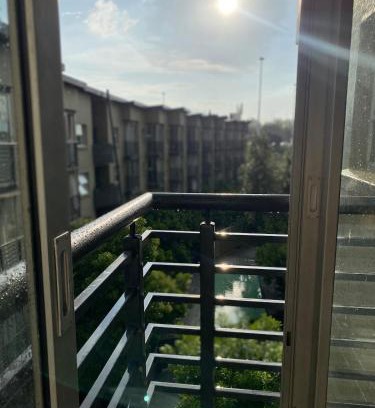 Braamfontein Apartment | Braamfontein Booking