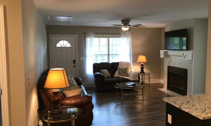 Normal House | Brand New 3 bedroom 2 bath Home (Built 2022)