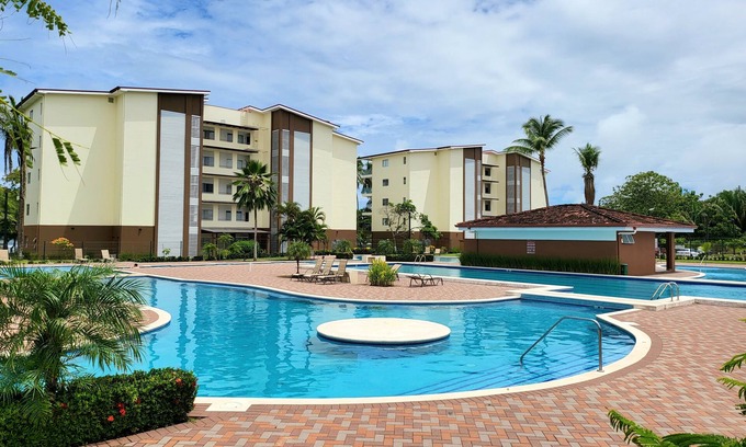 Bejuco Apartment | Brand new apartment where the ocean is your front yard!